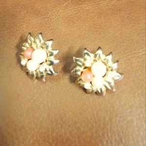 Vintage floral earrings with pearl and rose quartz beads